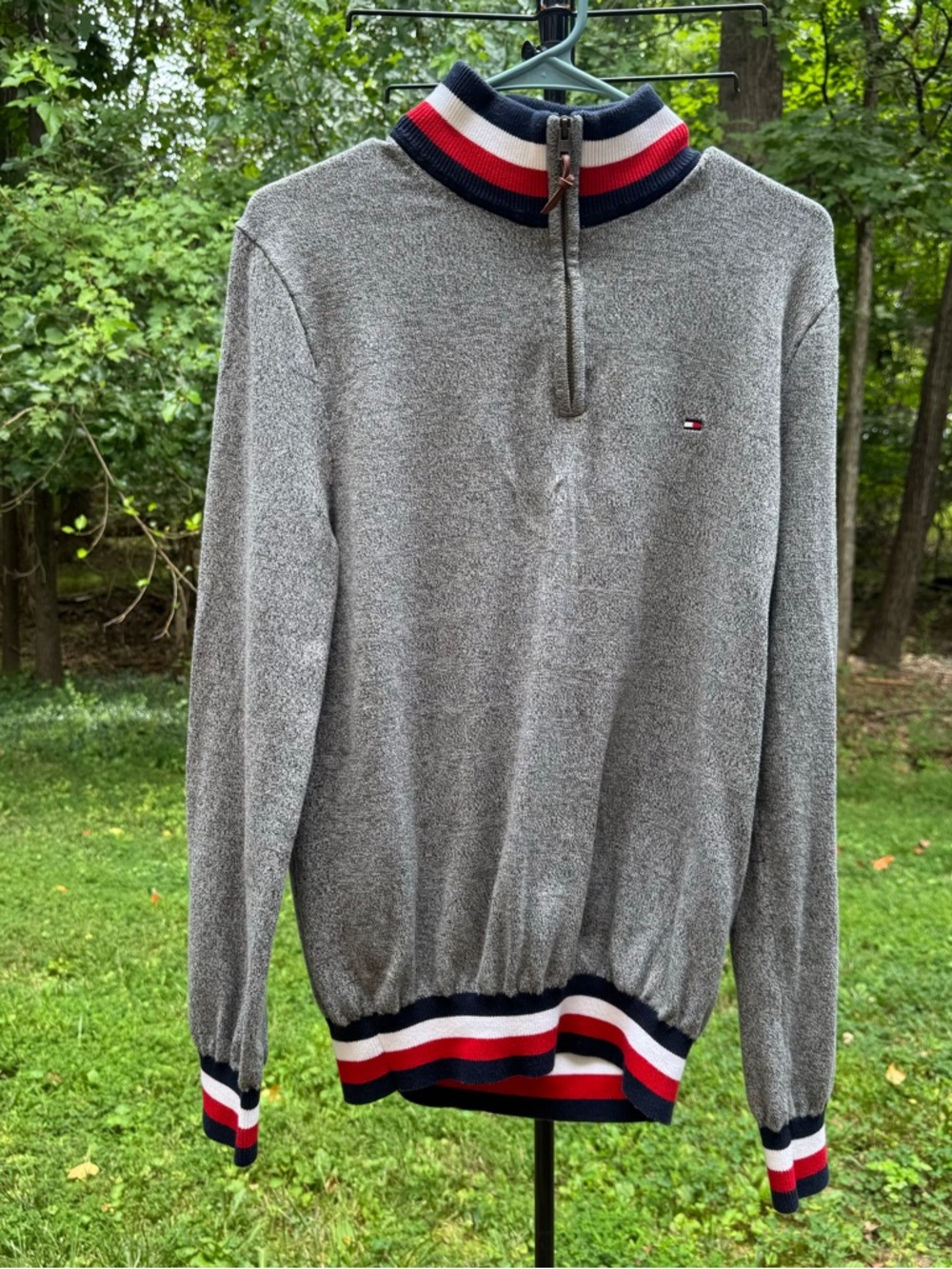 Tommy Hilfiger  Size M Sweater Gray 1/4 Zip Neck